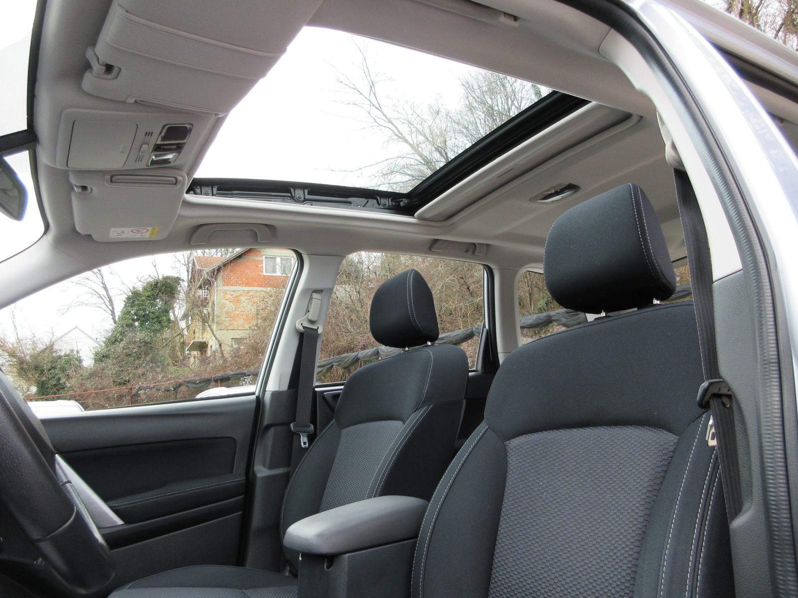 SUBARU FORESTER 2.0 D 4X4 AUTOMATIK,NAVIGACIJA,KAMERA,PANORAMA,ALU !!!, fotografija 9