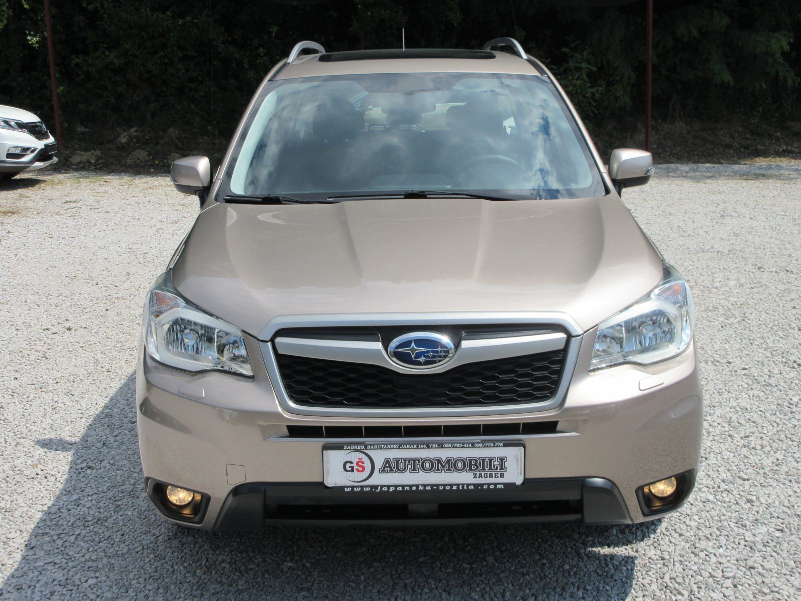 SUBARU FORESTER 2.0 D 4X4 KAMERA,PANORAMA,GR. SJEDALA,ALU 17!!!, fotografija 2