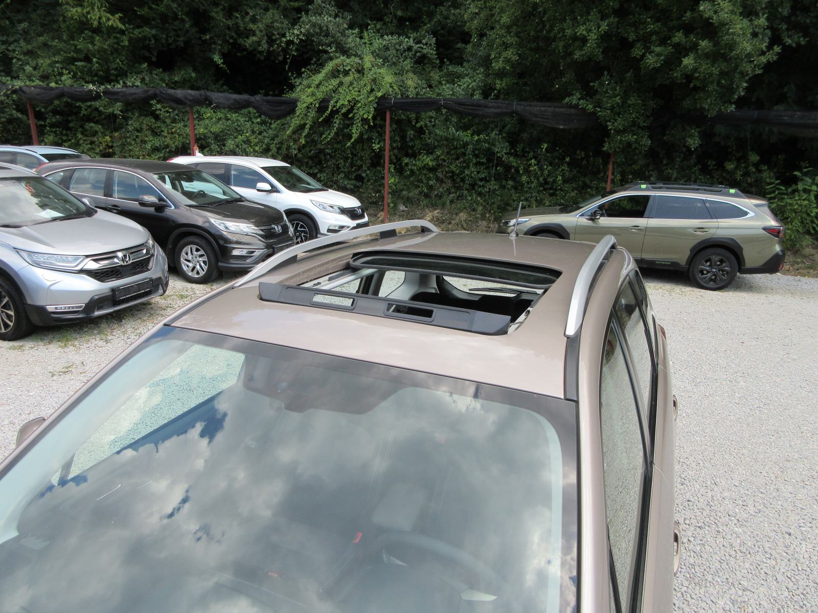SUBARU FORESTER 2.0 D 4X4 KAMERA,PANORAMA,GR. SJEDALA,ALU 17!!!, fotografija 9