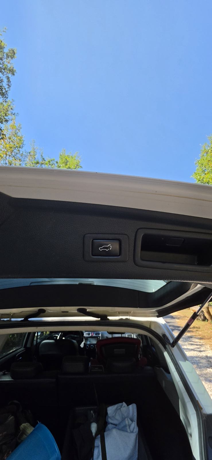 Subaru Forester 2,0 D automatik, fotografija 16