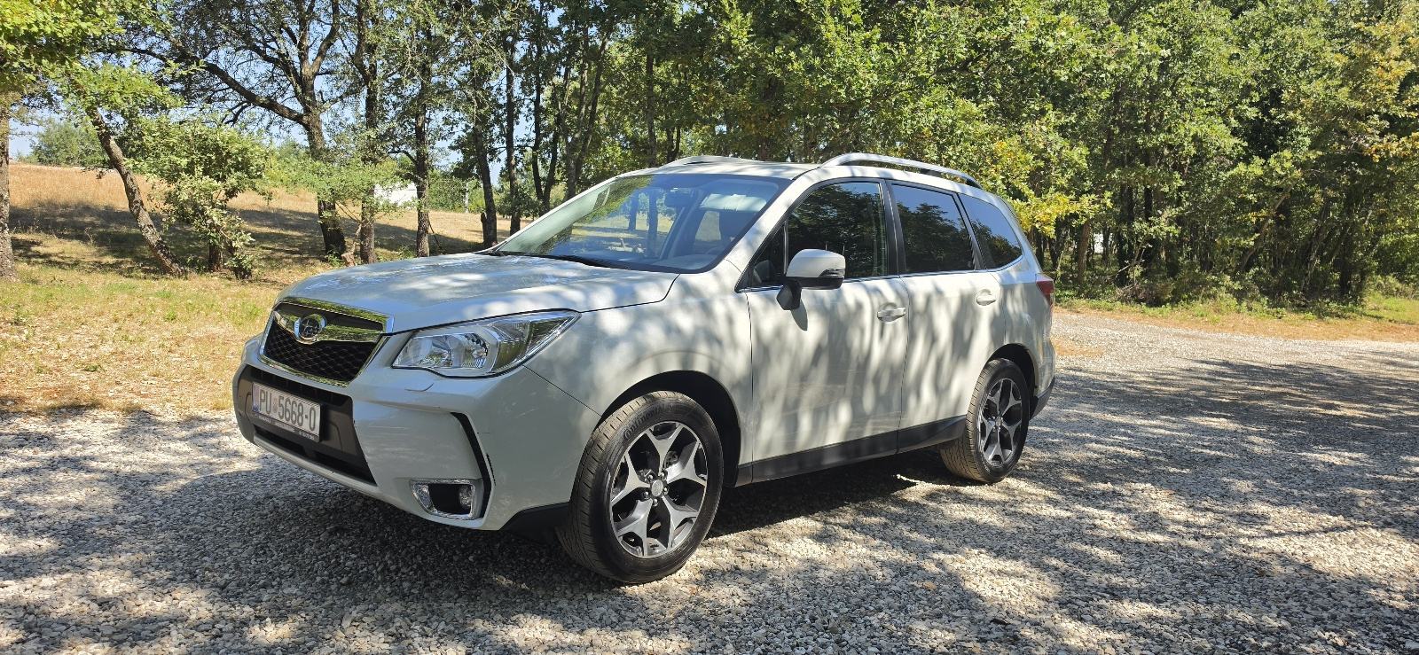 Subaru Forester 2,0 D automatik, fotografija 1