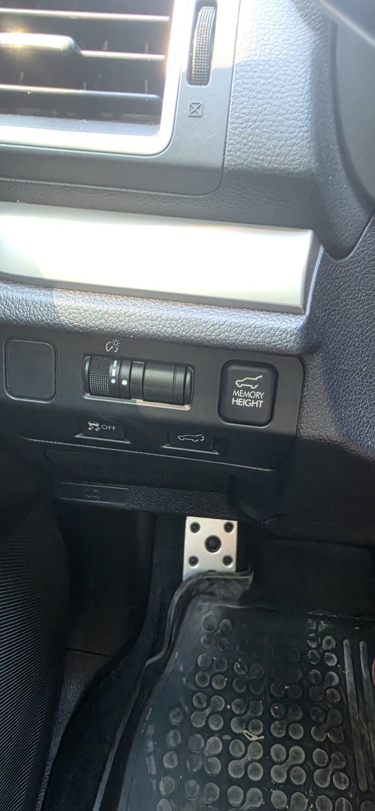 Subaru Forester 2,0 D automatik, fotografija 14