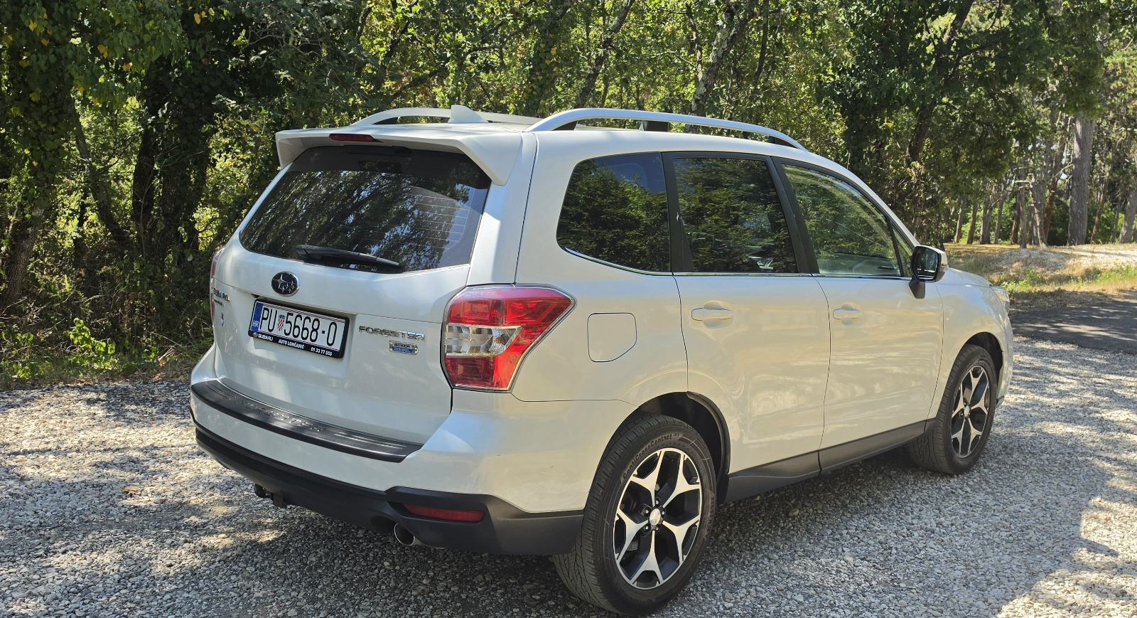 Subaru Forester 2,0 D automatik, fotografija 3