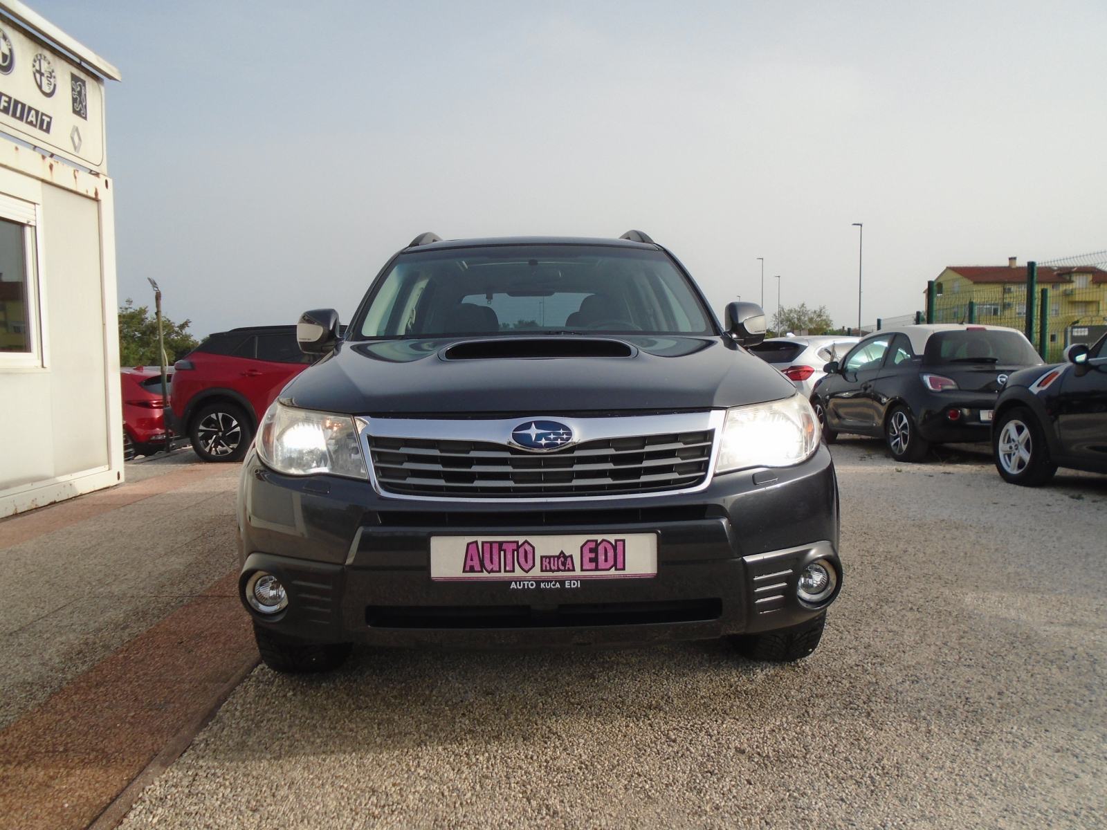 Subaru Forester 2,0 T-D XS VQ AWD, fotografija 7