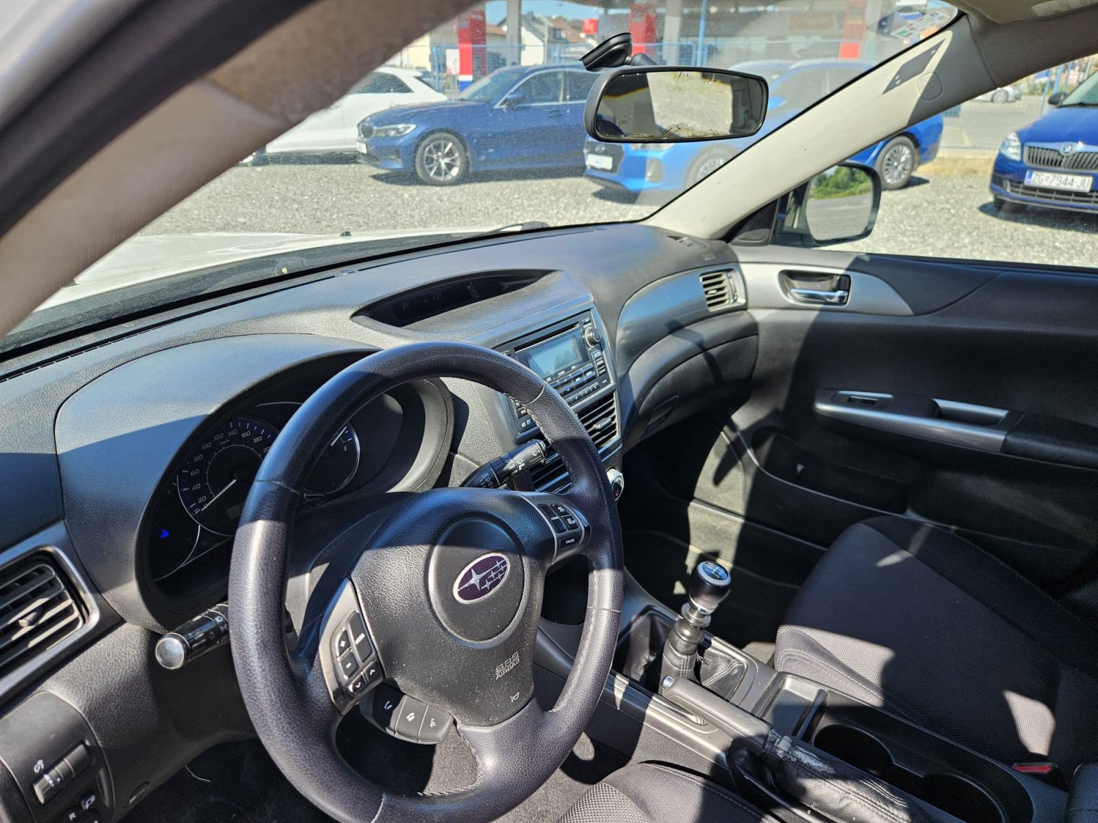 Subaru Impreza 2,0 D AWD KLIMA,XENON SVJETLA, fotografija 8