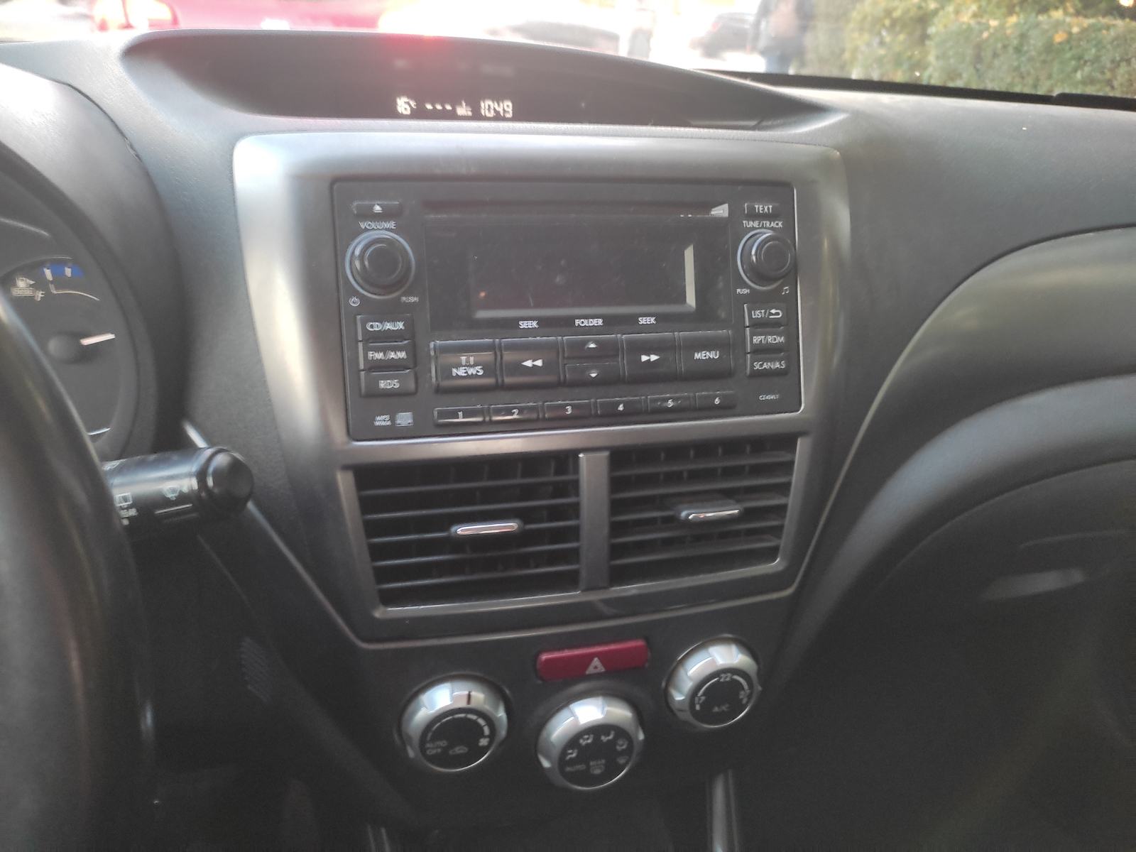 Subaru Impreza 2,0 D, fotografija 5