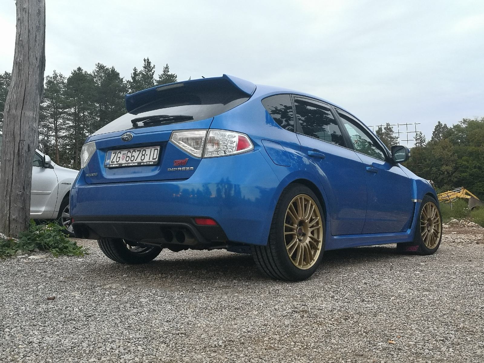 Subaru Impreza 2,5 WRX STi, pogled izvana - slika 4