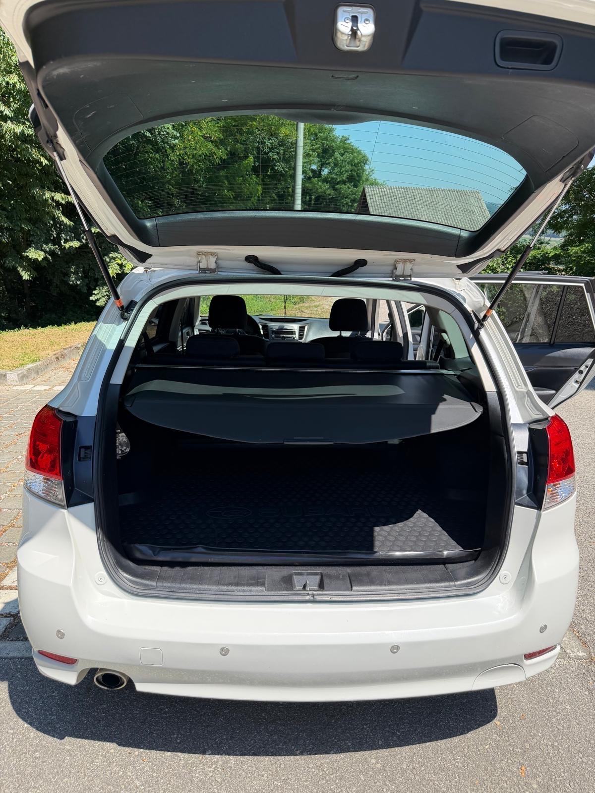 Subaru Legacy 2,0 D VA, fotografija 5