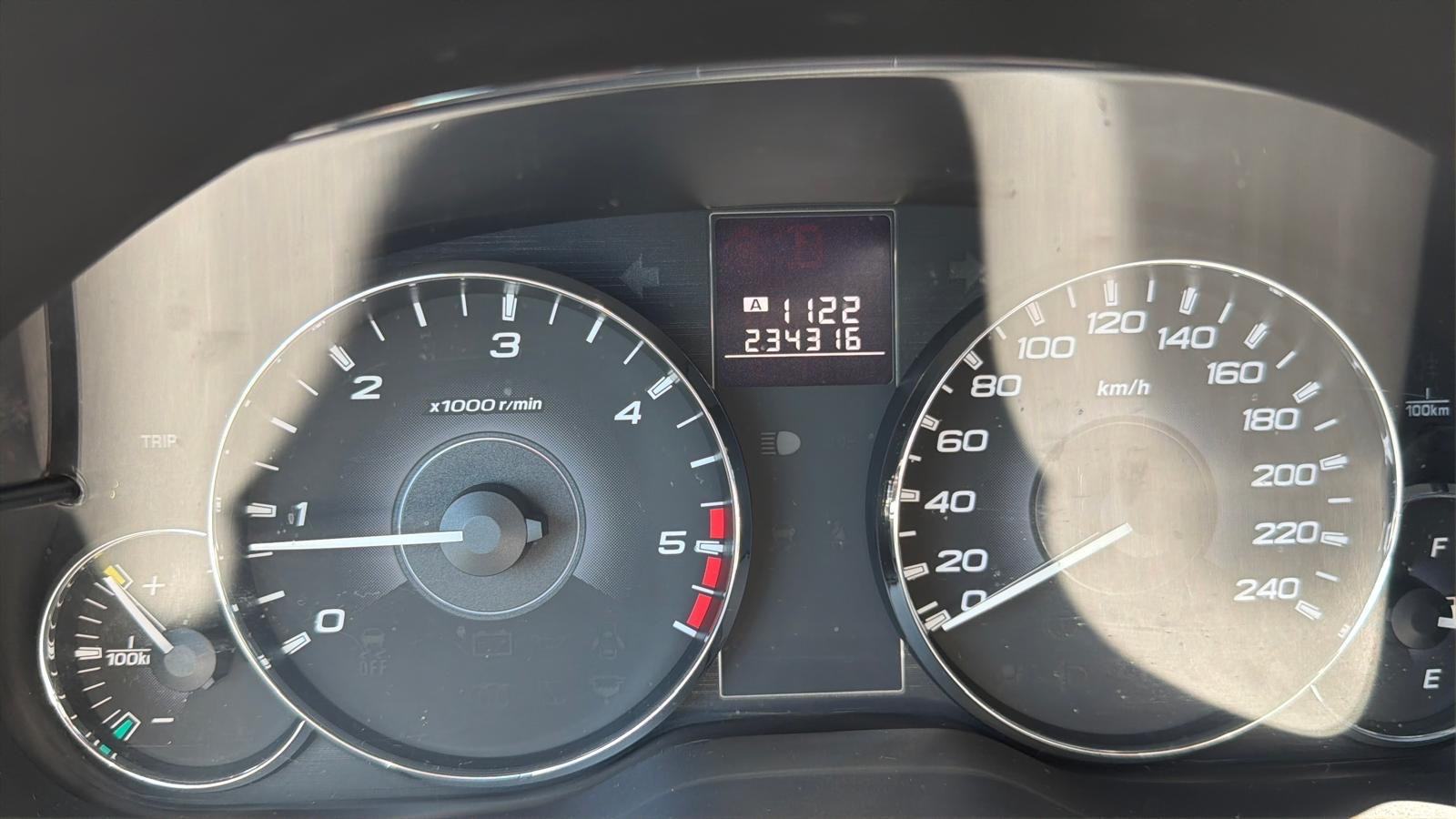 Subaru Legacy 2,0 D VA, fotografija 10