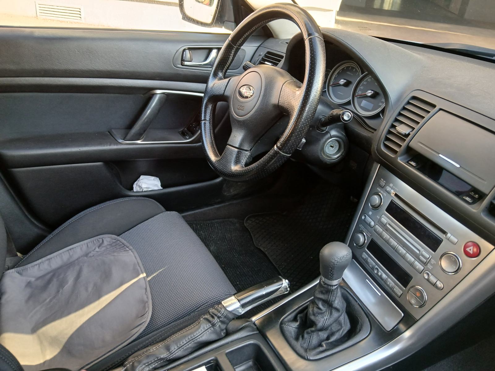 Subaru Legacy 2,0 FC,4x4, fotografija 6