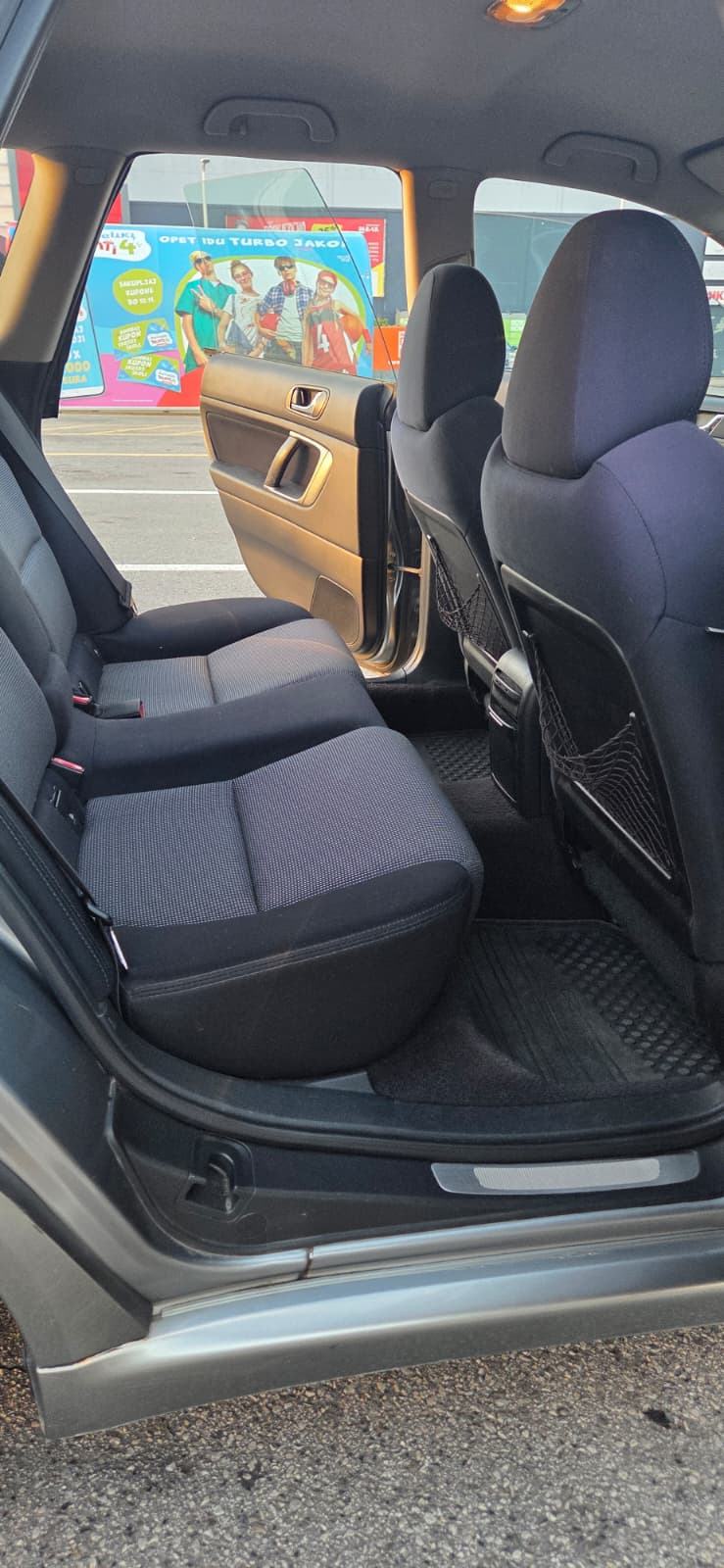 Subaru Legacy 2.0, fotografija 6