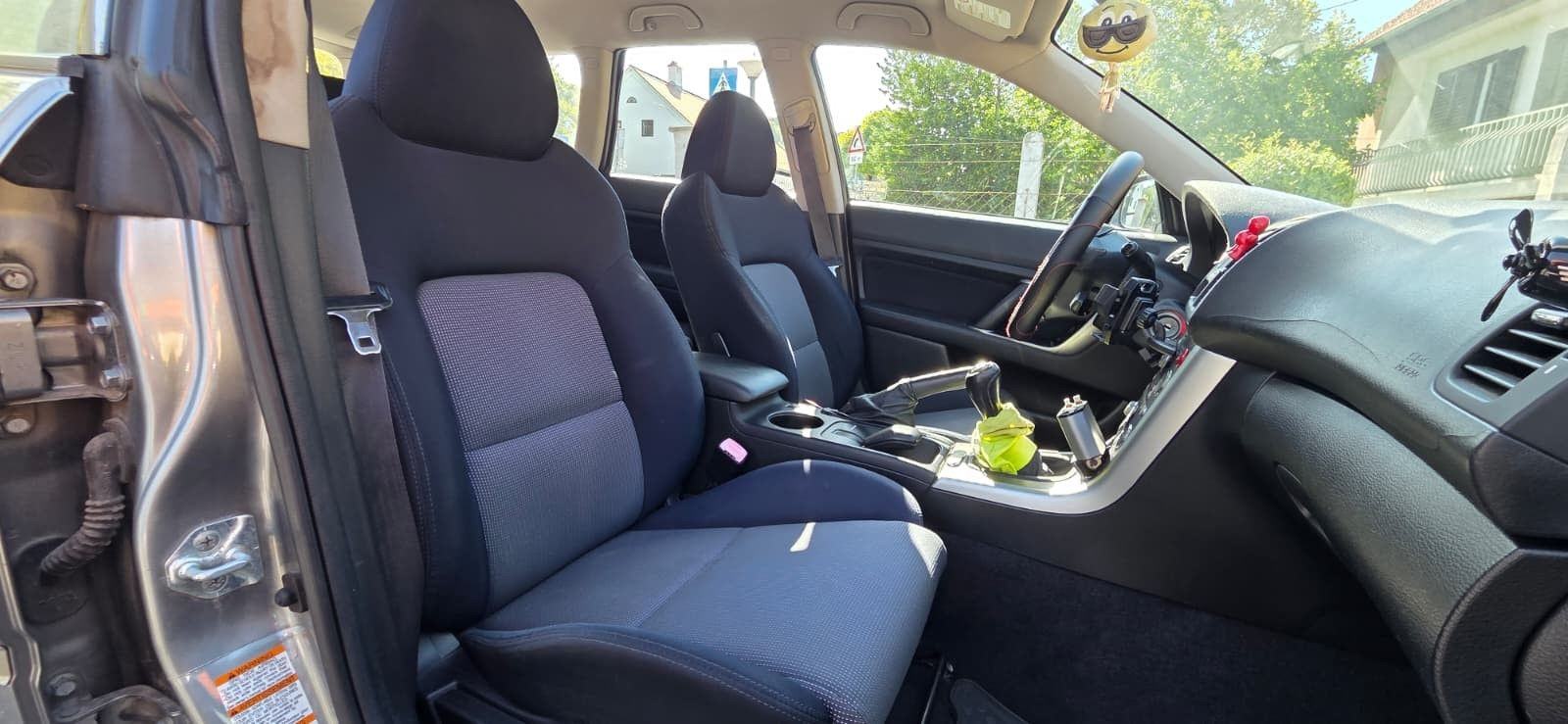 Subaru Legacy 2.0, fotografija 7