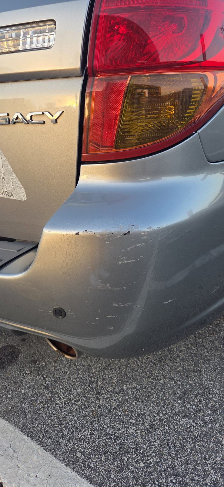 Subaru Legacy 2.0, fotografija 15