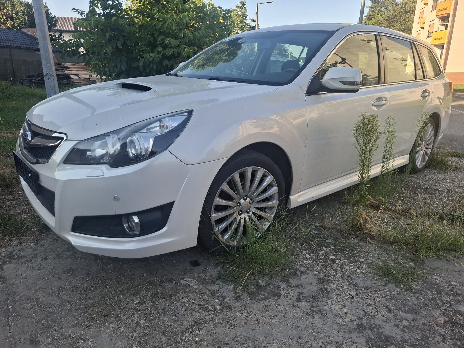 Subaru Legacy Wagon 2,0 D 2011.6900e do reg., pogled izvana - slika 2