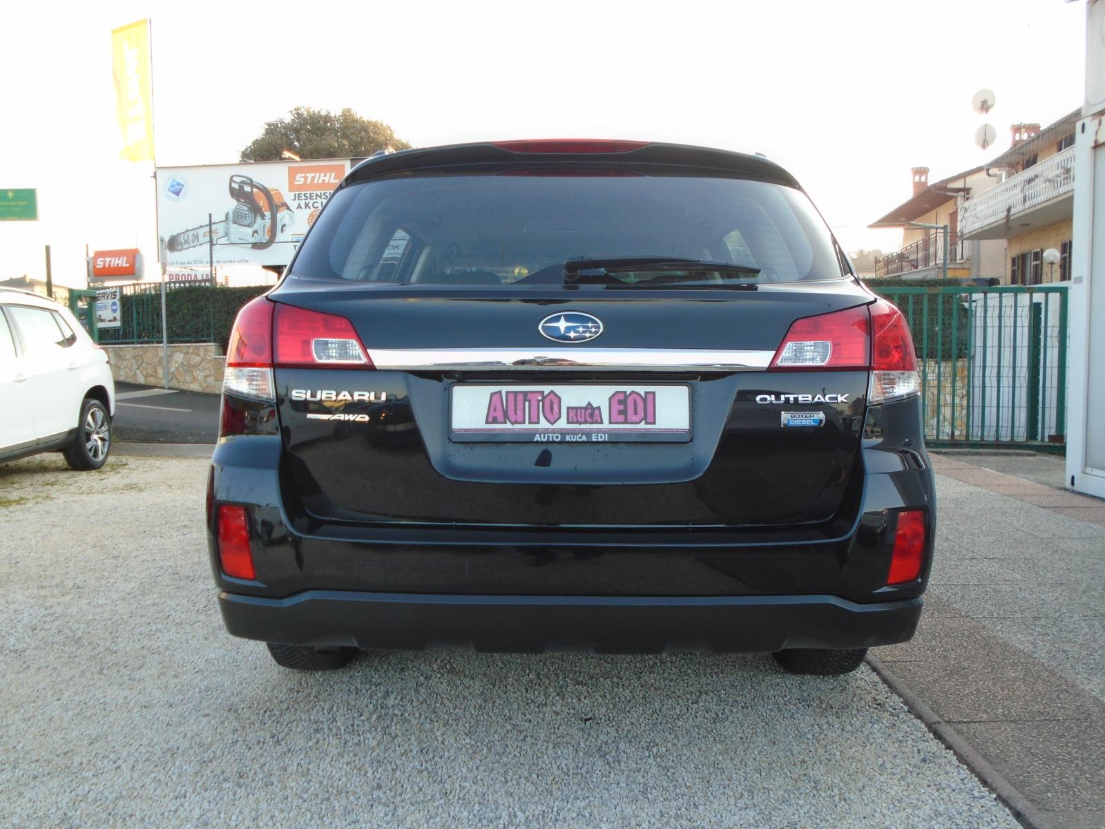 Subaru Outback 2,0 D-S PLIN CVT automatik, fotografija 4