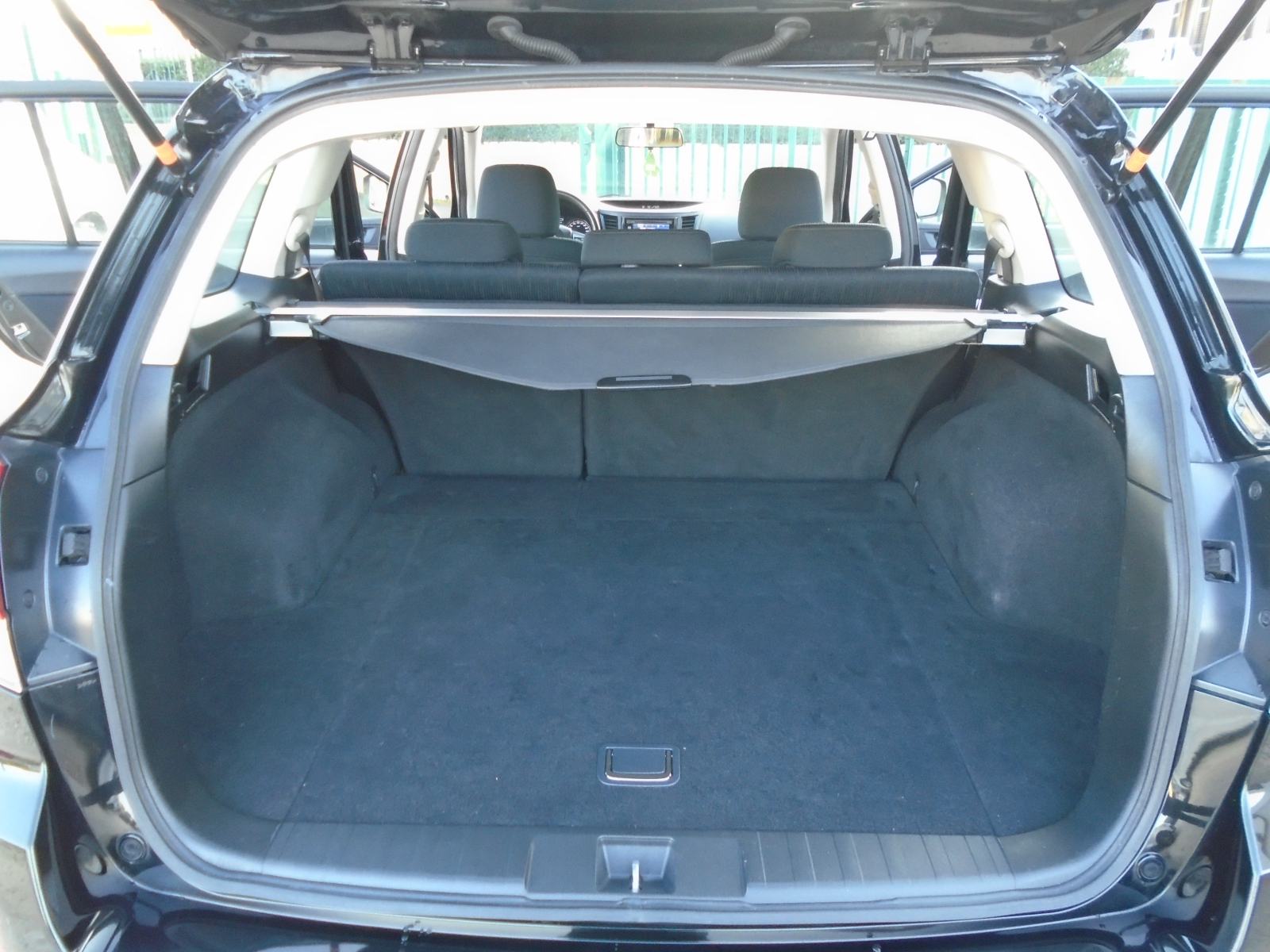 Subaru Outback 2,0 D-S PLIN CVT automatik, fotografija 17