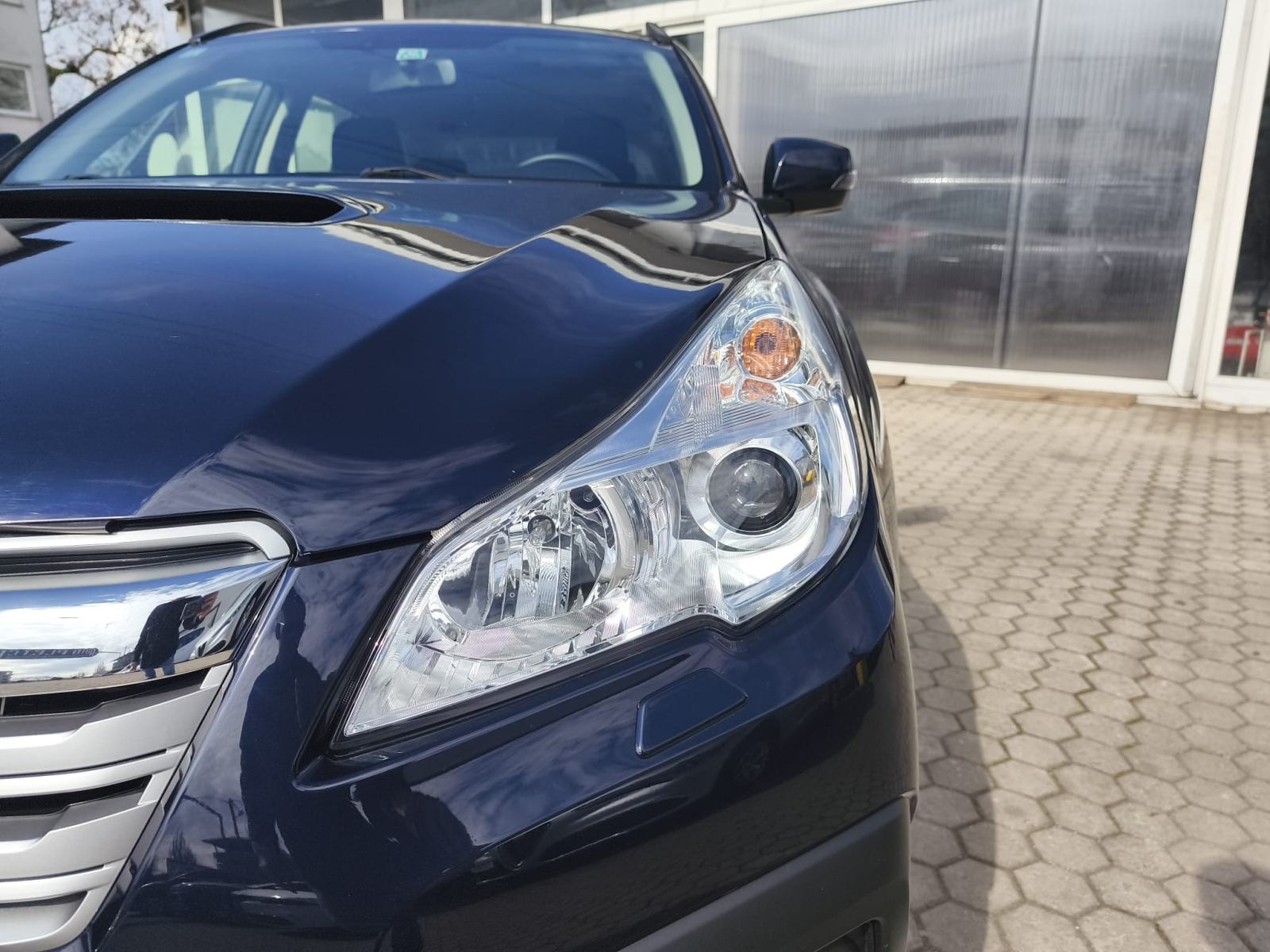 Subaru Outback 2,0 D-S CVT, fotografija 2