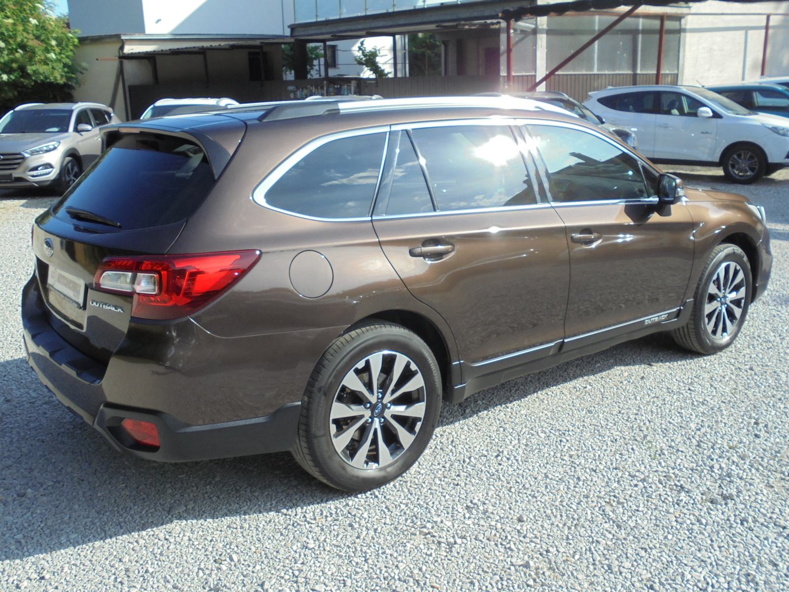 SUBARU OUTBACK 2.5 i AWD 4X4 AUTOMATIK,NAVIGACIJA,KAMERA,KOŽA,ALU 18, fotografija 6