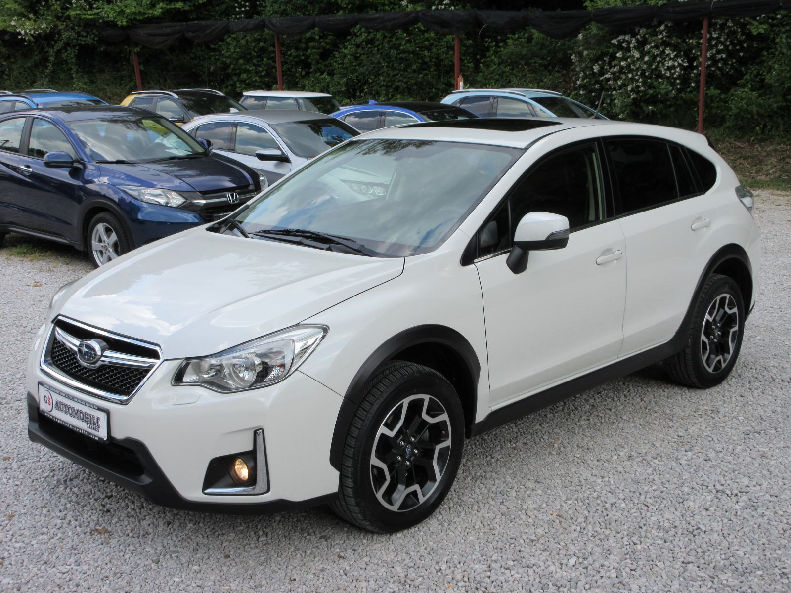 SUBARU XV 2.0 D AWD NAVIGACIJA,KAMERA,TEMPOMAT,EL.PAKET,ALU 17!!!, fotografija 1