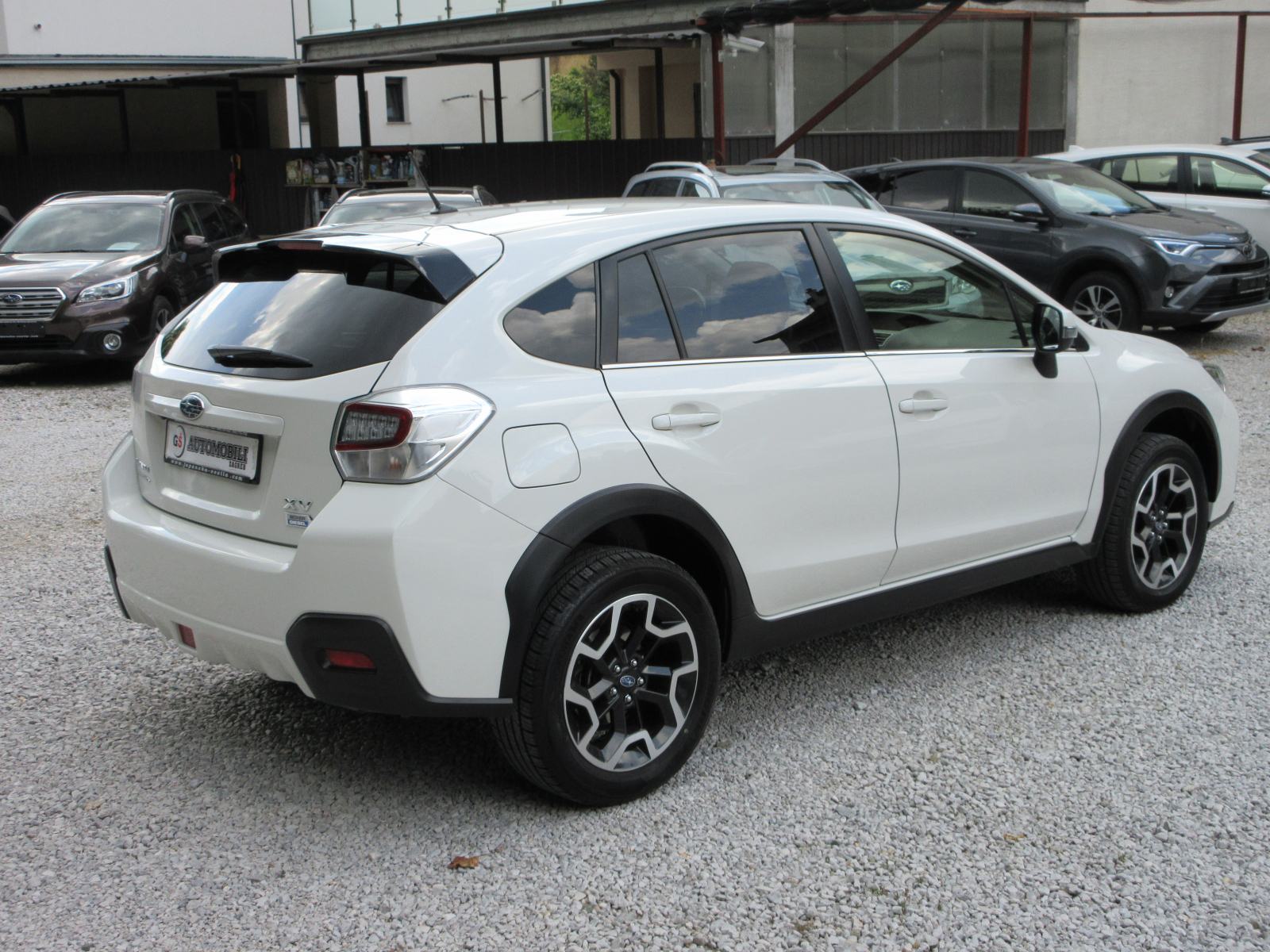 SUBARU XV 2.0 D AWD NAVIGACIJA,KAMERA,TEMPOMAT,EL.PAKET,ALU 17!!!, fotografija 4