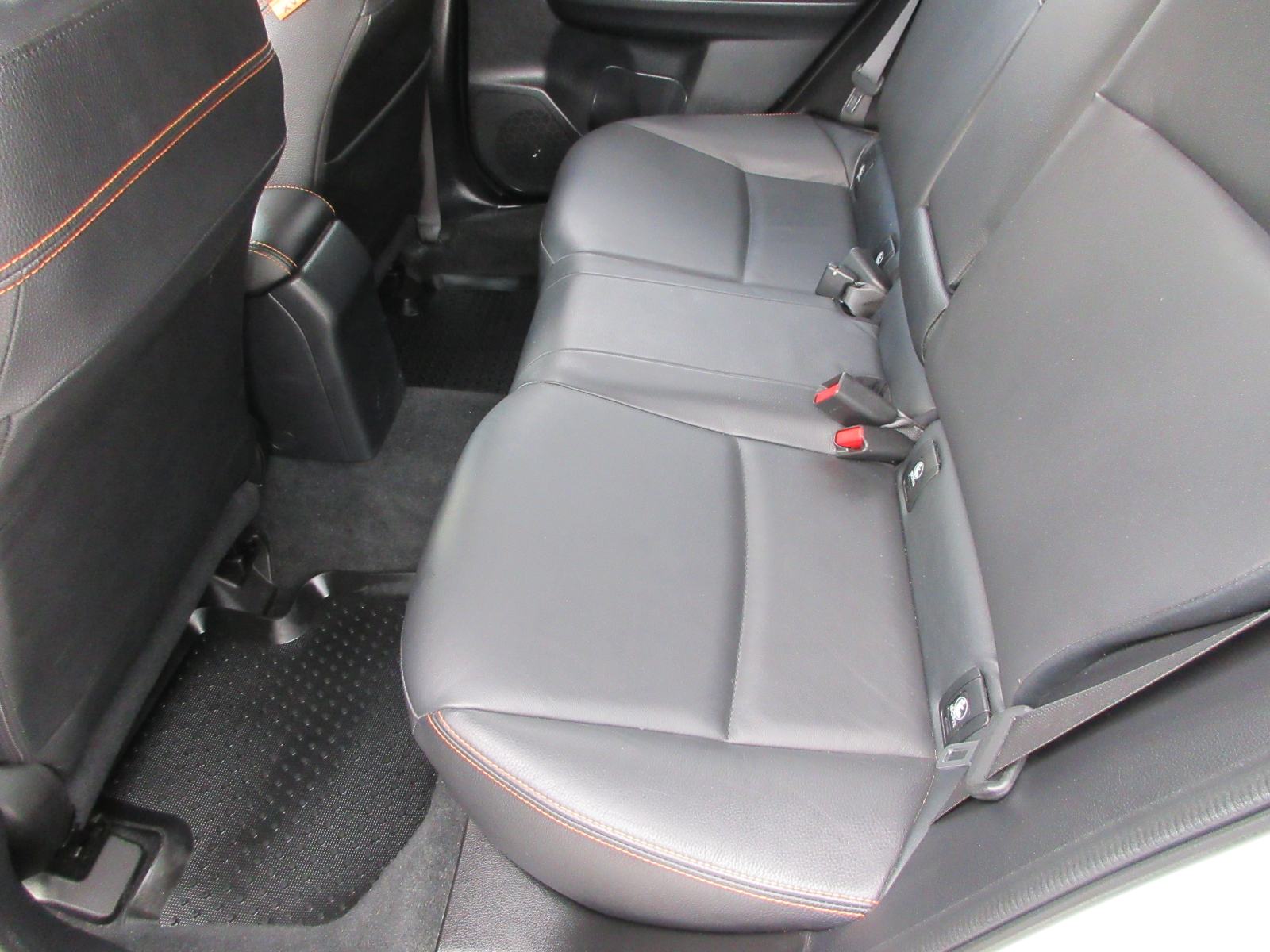 SUBARU XV 2.0 D AWD NAVIGACIJA,KAMERA,TEMPOMAT,EL.PAKET,ALU 17!!!, fotografija 15