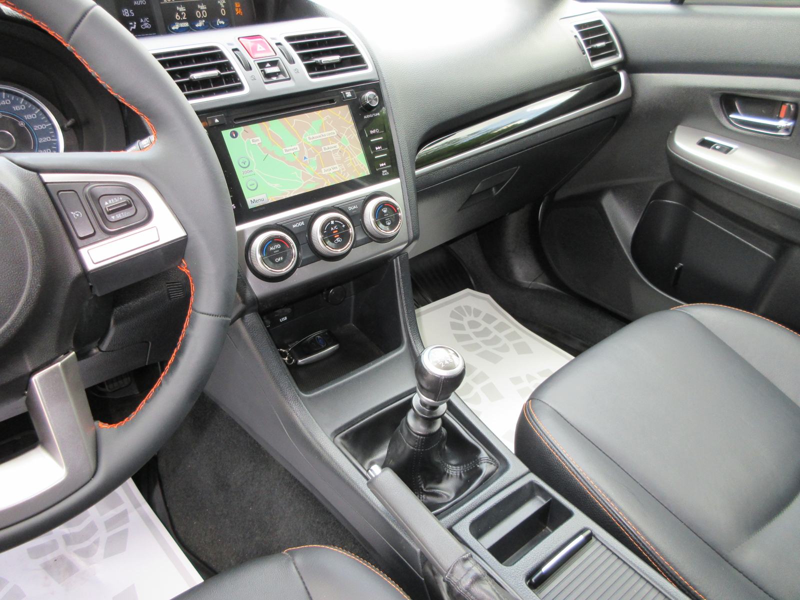 SUBARU XV 2.0 D AWD NAVIGACIJA,KAMERA,TEMPOMAT,EL.PAKET,ALU 17!!!, fotografija 17