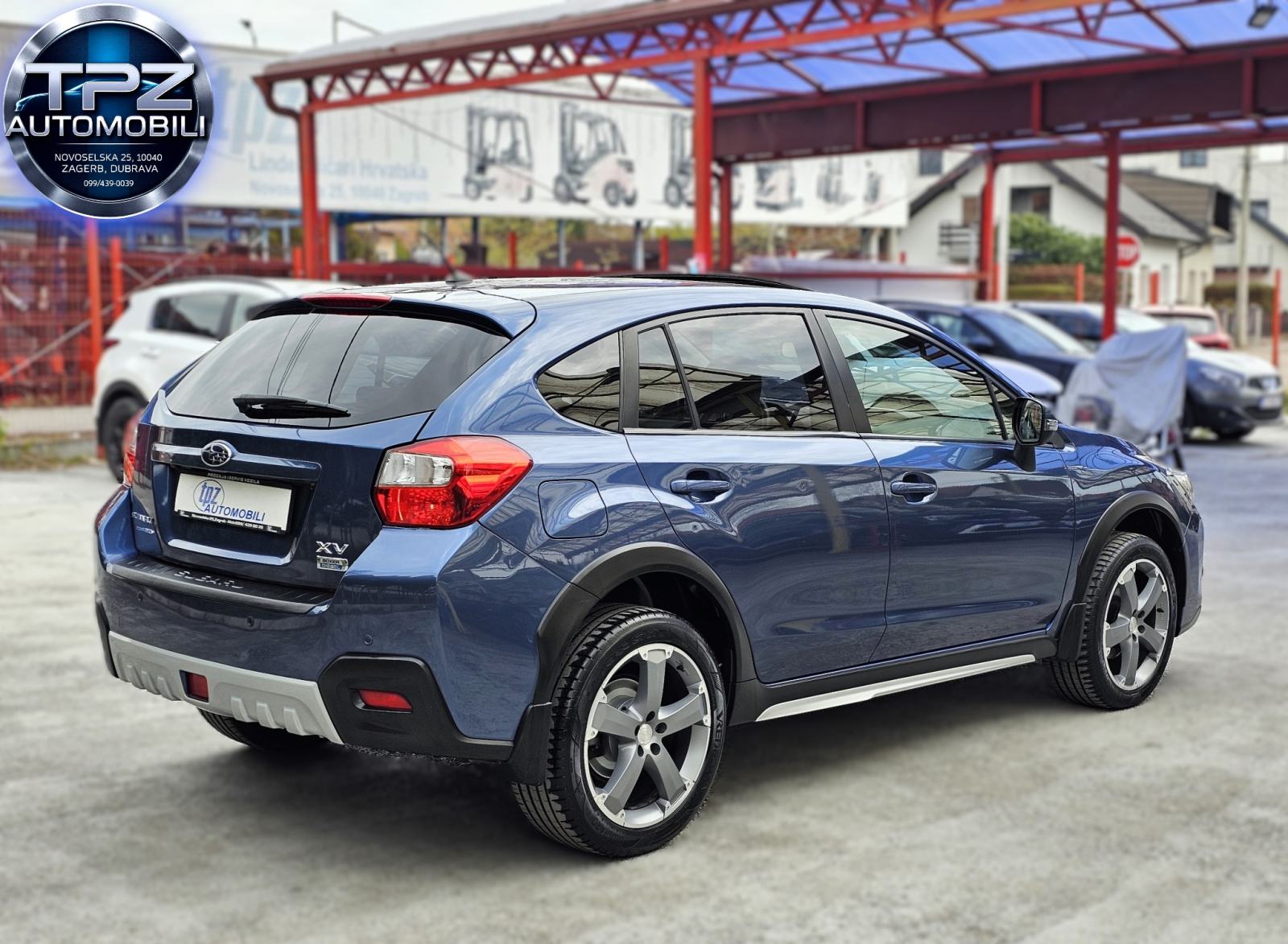 SUBARU*XV*2.0D*4X4 AWD*SERVISNA KNJIGA*KOŽA*ŠIBER*ALU*KAMERA*9980E, fotografija 6