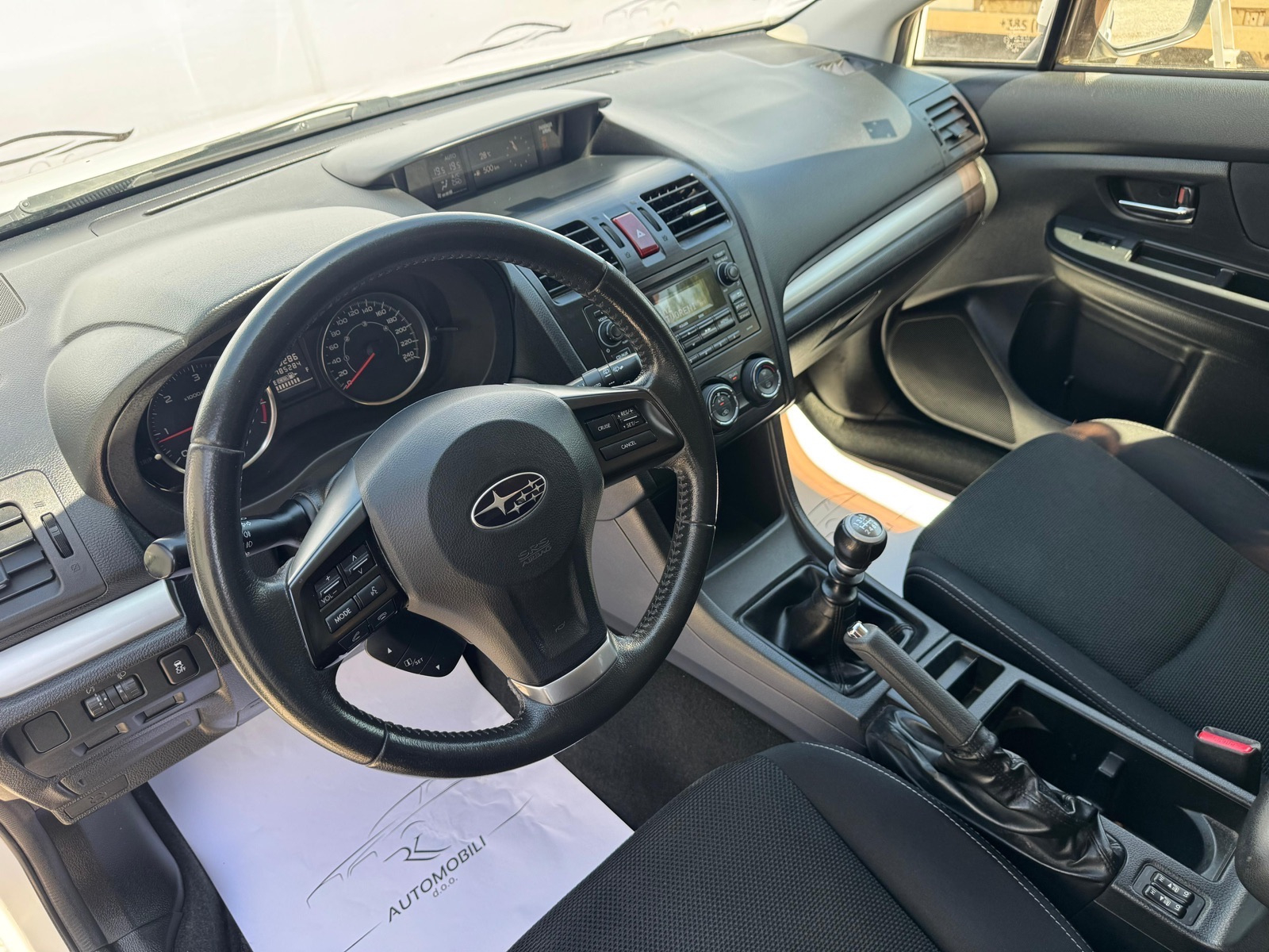 Subaru XV - Crosstrek 2.0 d 4x4 (full oprema), fotografija 8