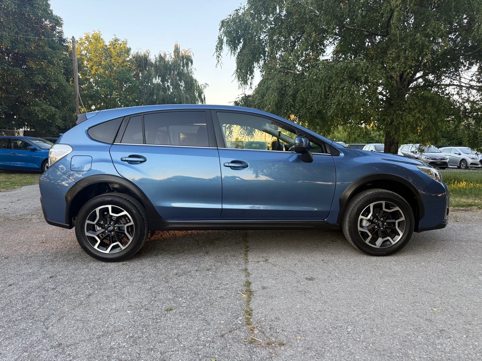 Subaru XV - Crosstrek 2,0 D-4x4-PRVI VLASNIK-TEMP-R.KAMERA-XENON-KUKA, fotografija 6