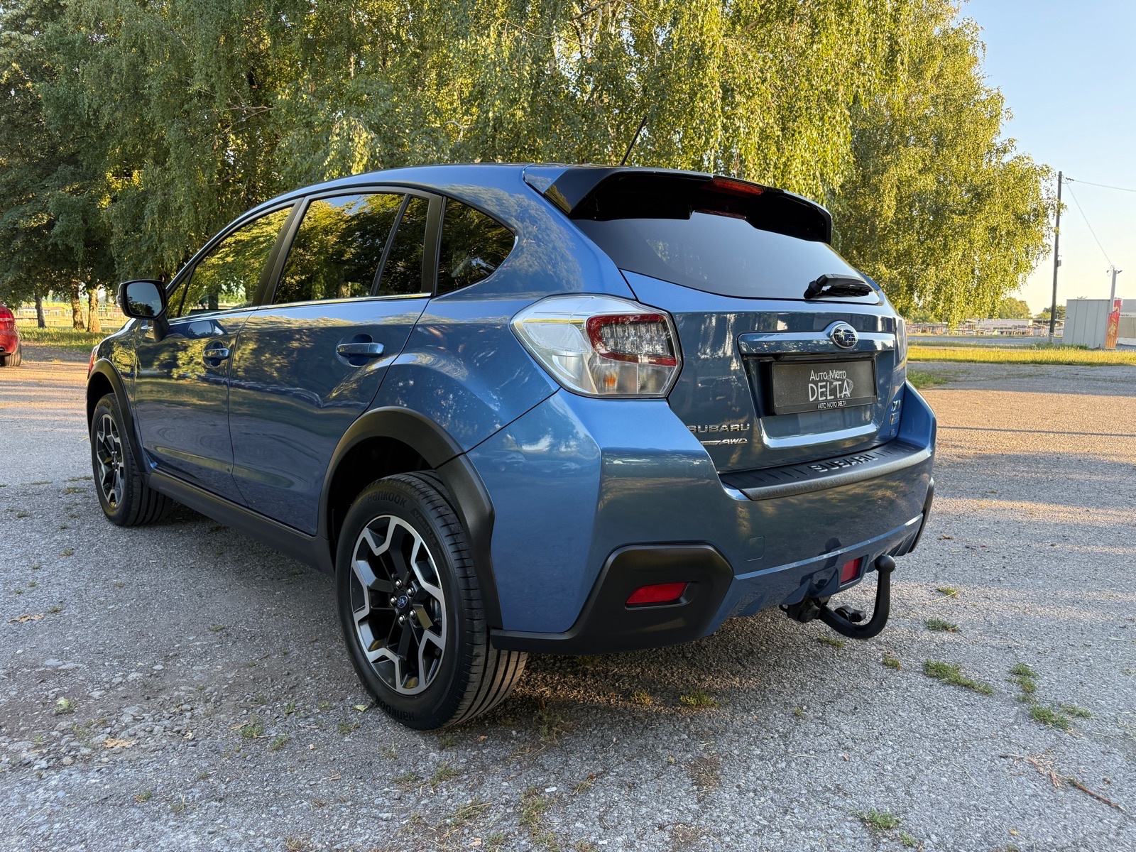 Subaru XV - Crosstrek 2,0 D-4x4-PRVI VLASNIK-TEMP-R.KAMERA-XENON-KUKA, fotografija 3