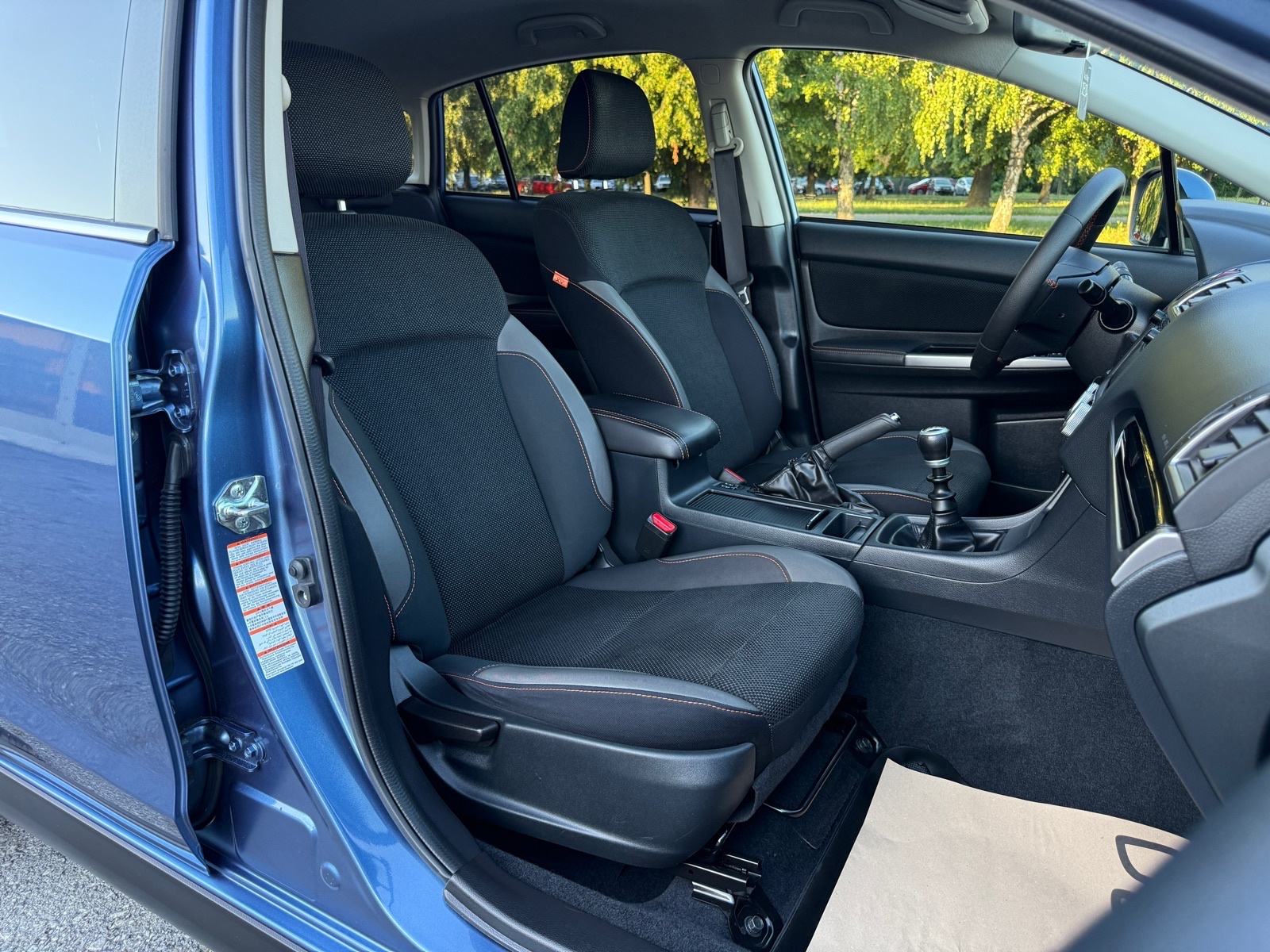 Subaru XV - Crosstrek 2,0 D-4x4-PRVI VLASNIK-TEMP-R.KAMERA-XENON-KUKA, fotografija 20