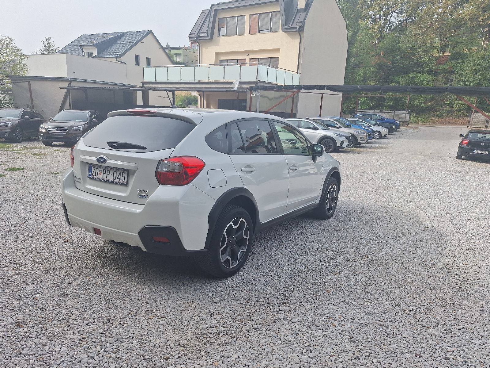 SUBARU XV 2.0 D AWD 4X4 KAMERA,EL.PAKET,GR.SJEDALA,ALU 17, fotografija 4