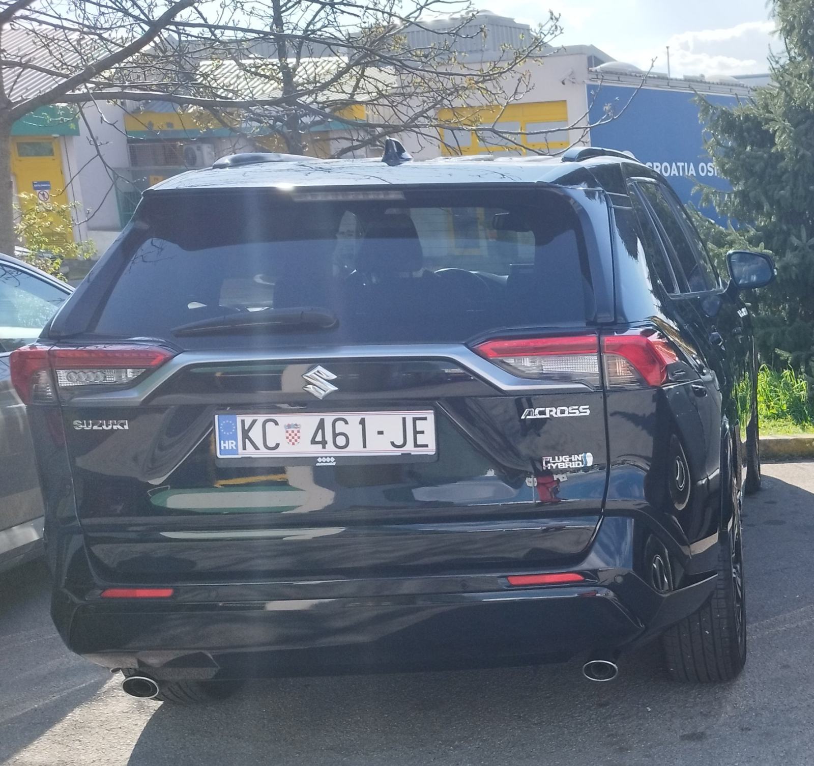 Suzuki Across 2,5, 320ks, set kotača, lokacija Dugo Selo, 1.vlasnik, pogled izvana - slika 2