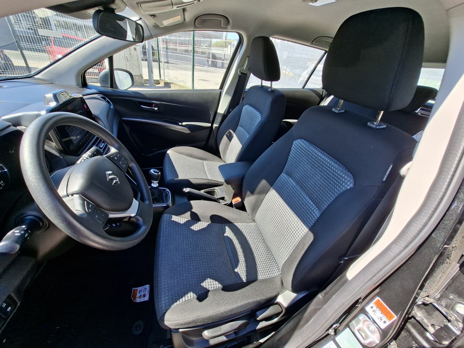 Suzuki S-Cross 1,4 2WD GL HYBRID, fotografija 8