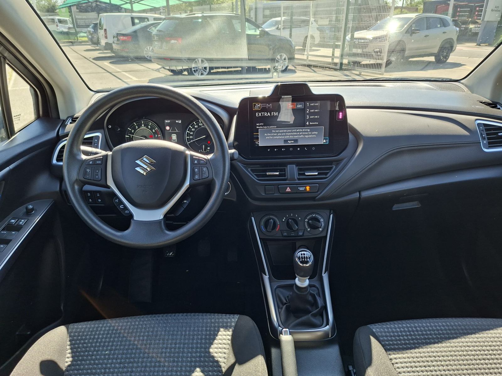 Suzuki S-Cross 1,4 2WD GL HYBRID, fotografija 7