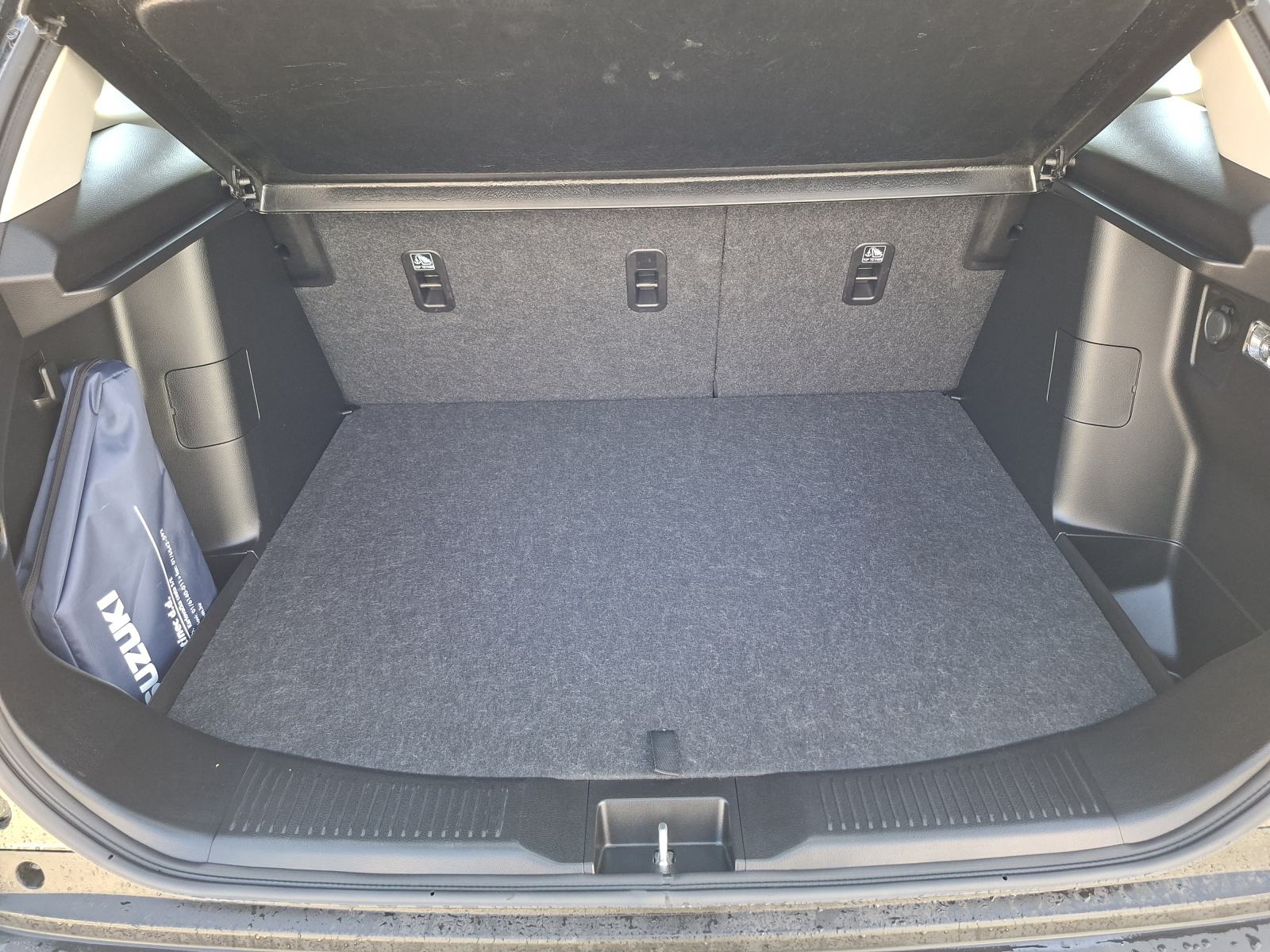 Suzuki S-Cross 1,4 2WD GL HYBRID, fotografija 16