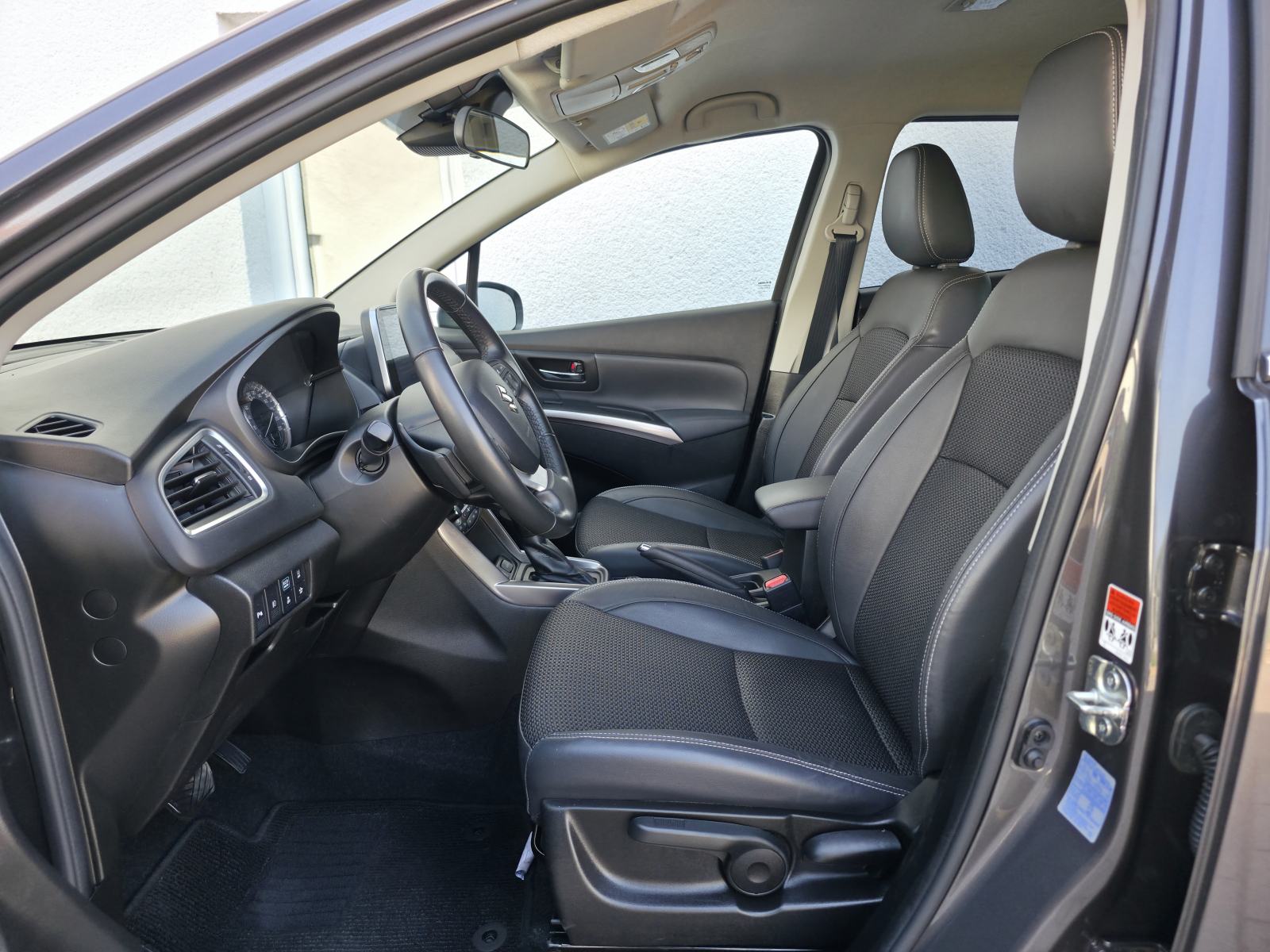 Suzuki S-Cross 1,5Dualjet AT Allgrip Elegance LED-ACC-GRIJANJE-360-17C, fotografija 7
