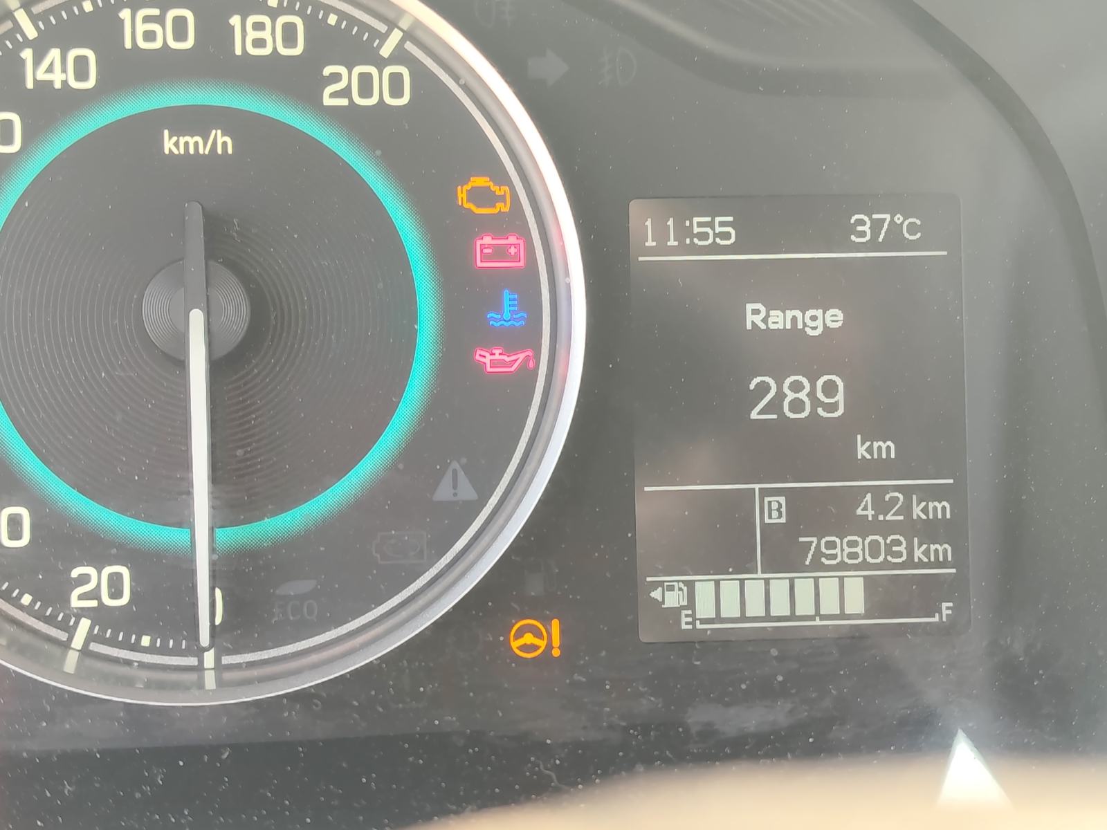 Suzuki Ignis 1,2 gl+ hybrid, fotografija 11