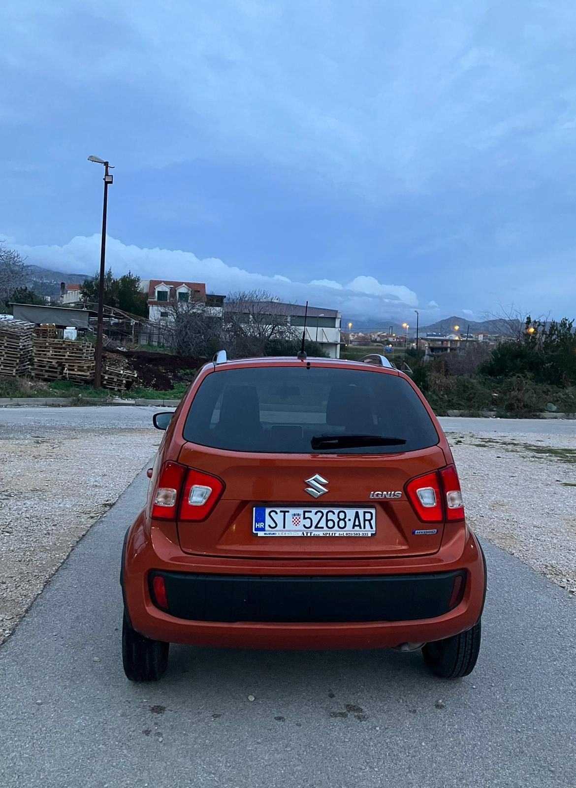 Suzuki Ignis 1,2 VVT-hybrid 33000km, fotografija 7