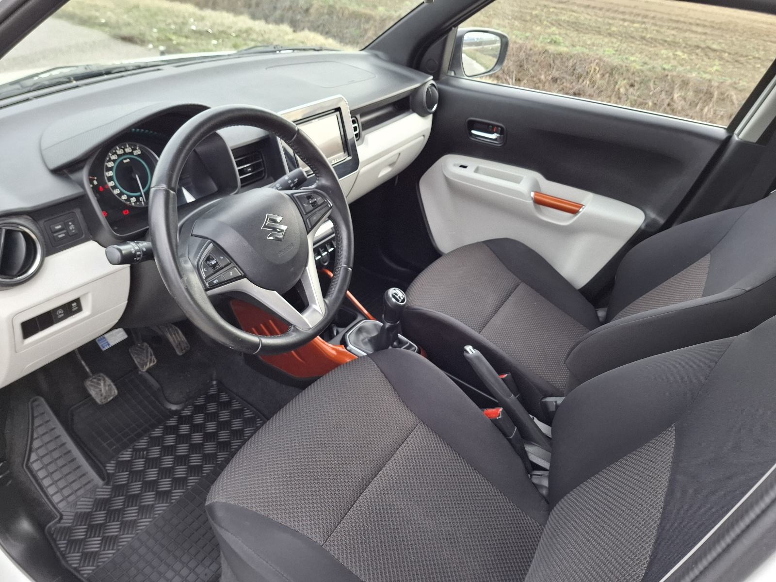 SUZUKI IGNIS 1.2 XENON, NAVI, KAMERA,ALU, PERLA BIJELA, fotografija 14