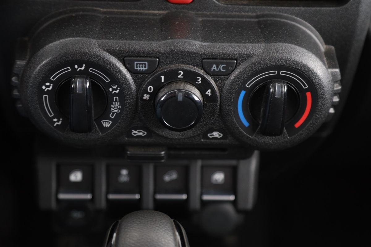 Suzuki Jimny 1.5 ALLGRIP AUTOMATIK 4-SJEDALA GRIJ.SIC. 1.VL. KLIMA, fotografija 13
