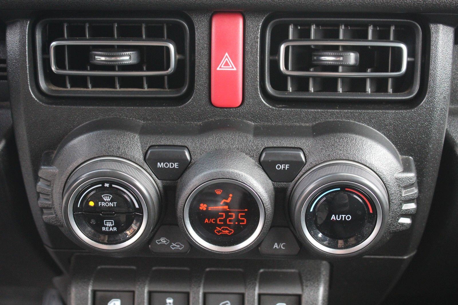 Suzuki Jimny 1,5 Comfort+ AllGrip LED NAVI AUTOM. KLIMA 4 SJED. KUKA, fotografija 13