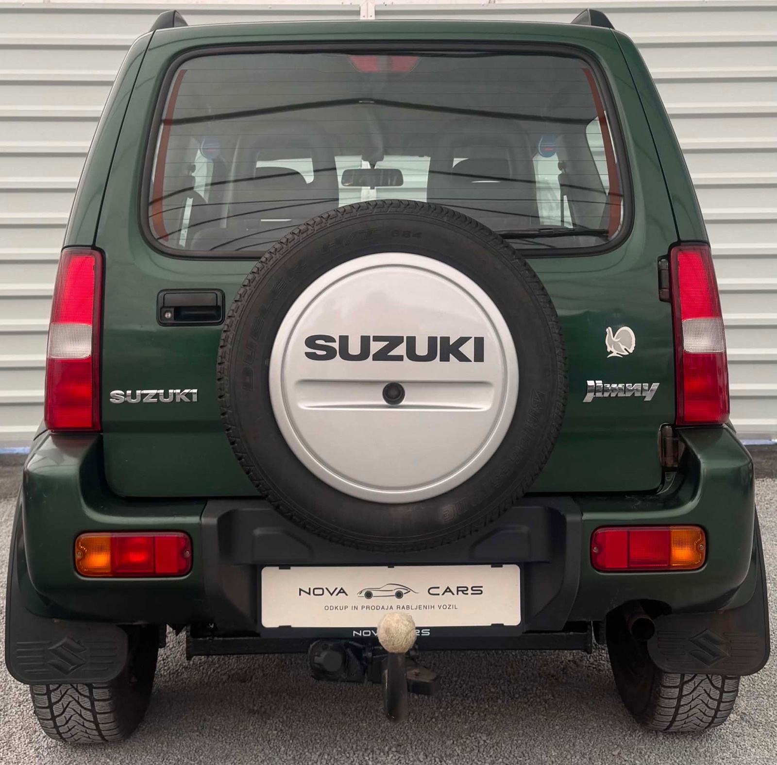 Suzuki Jimny 1.5 DDiS - 4X4 - KLIMA - BEZ ROSTA- ZAŠČITEN, fotografija 5