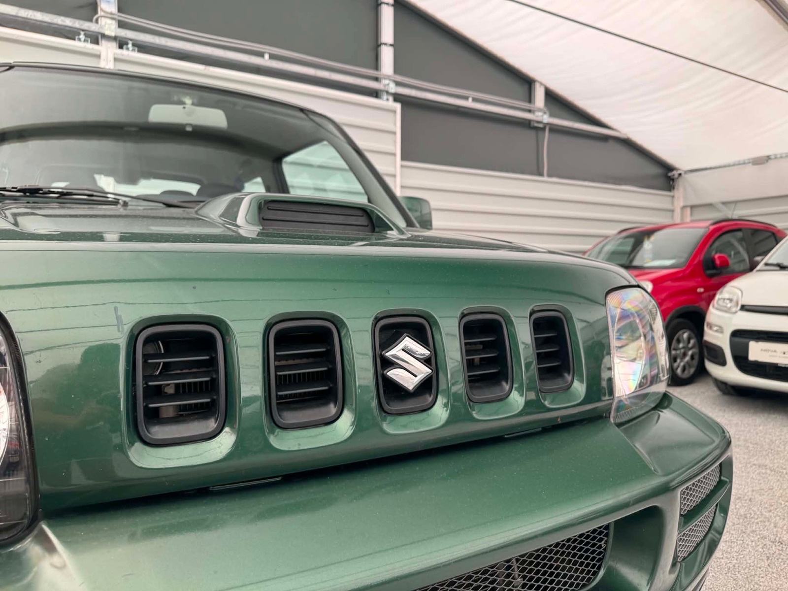 Suzuki Jimny 1.5 DDiS - 4X4 - KLIMA - BEZ ROSTA- ZAŠČITEN, fotografija 8