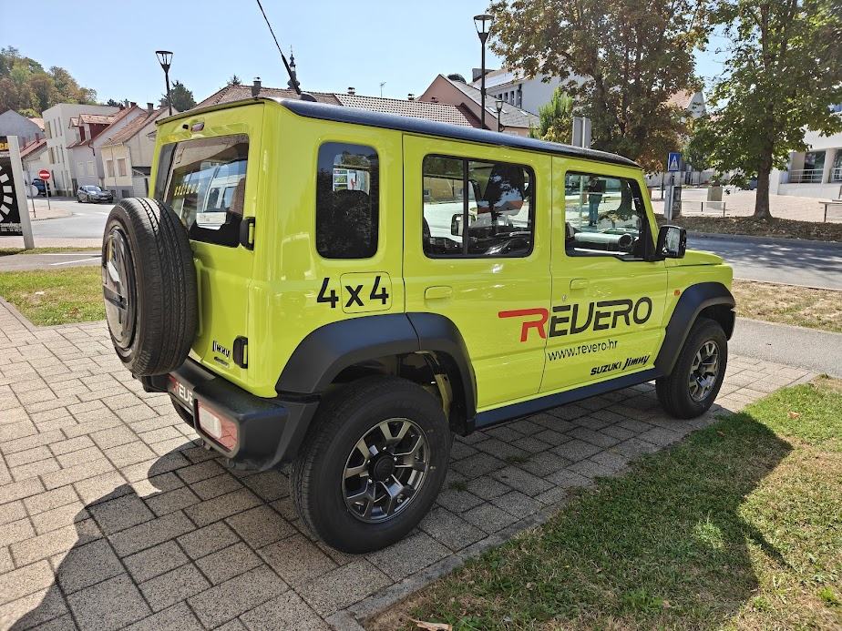 Suzuki Jimny 4x4 automatik (više vozila na lageru), fotografija 5
