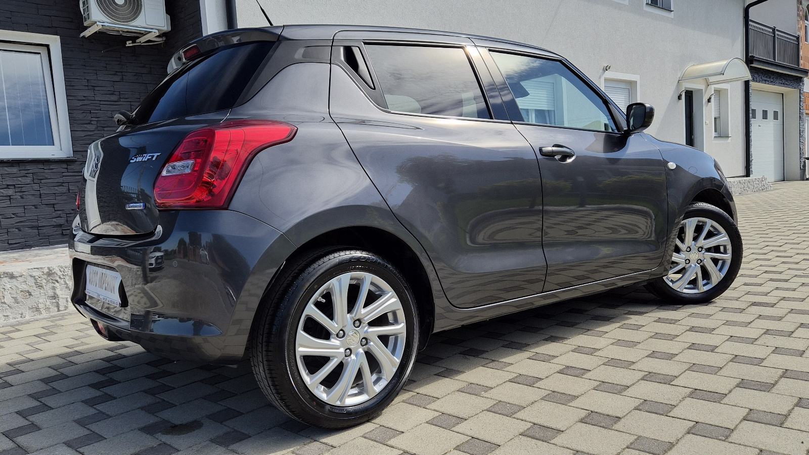 Suzuki Swift 1,2 - 1.VLASNIK - NIJE UVOZ - 26000 KM -, fotografija 5