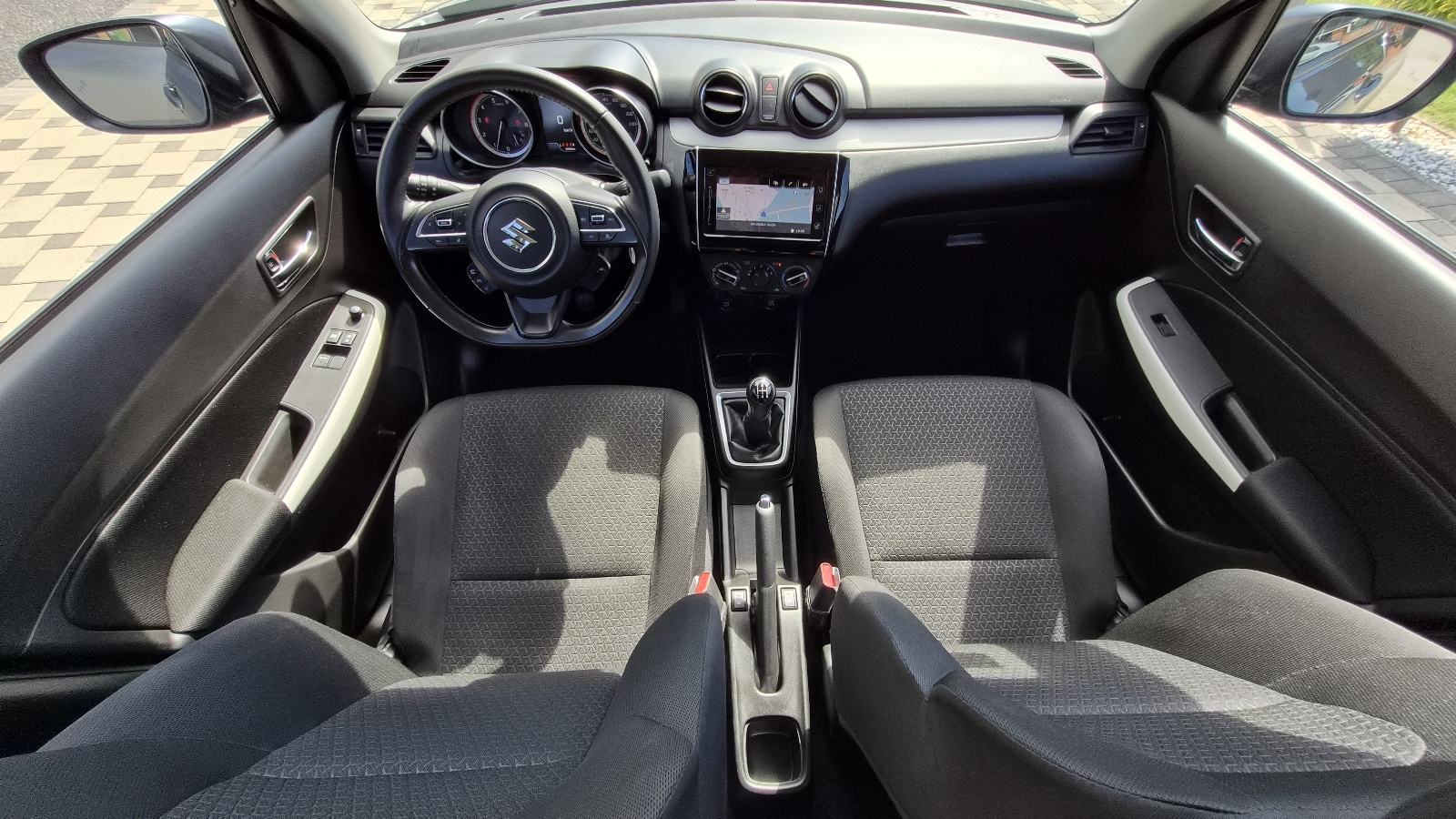 Suzuki Swift 1,2 - 1.VLASNIK - NIJE UVOZ - 26000 KM -, fotografija 20