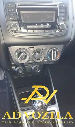Suzuki Swift 1,2 Club,Bluetooth.Usb,LED €12.990 do reg.!, fotografija 7