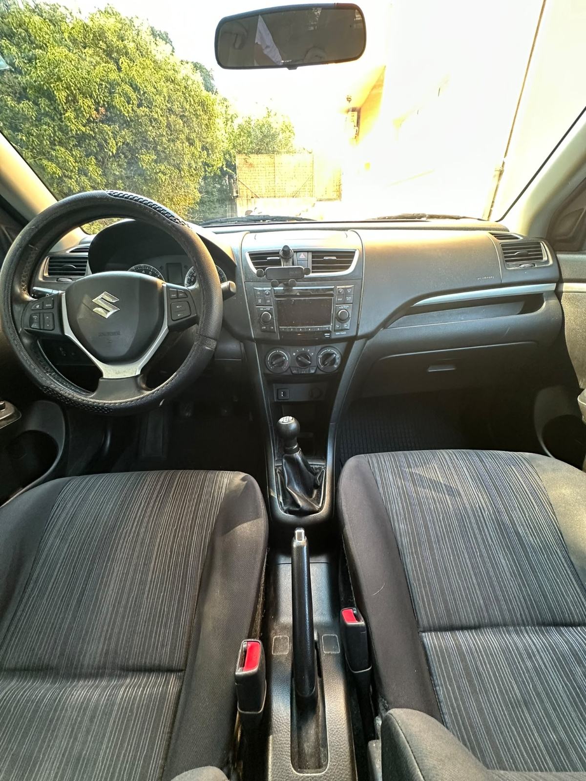 Suzuki Swift 1,2 GA AC, fotografija 11
