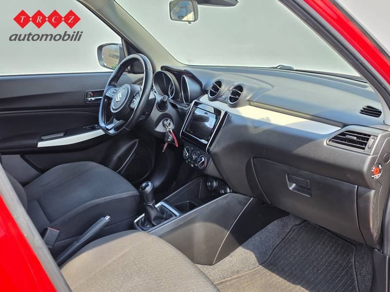 SUZUKI SWIFT 1.2 GL+ HYBRID, fotografija 6